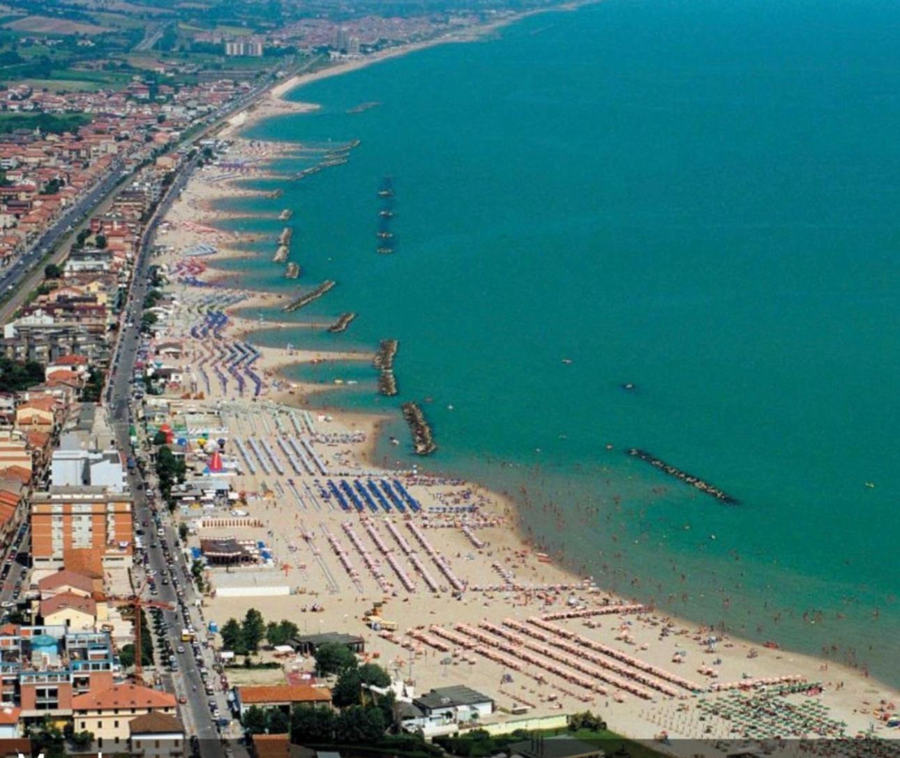 La Voce Del Mare 3 Apartment Civitanova Marche Bagian luar foto